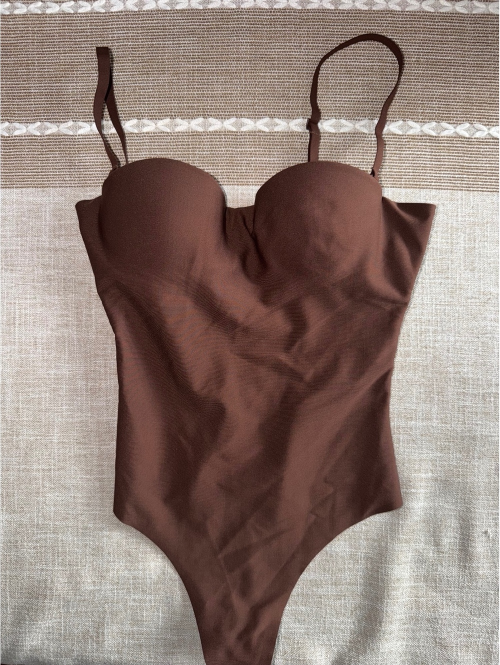 Skims Body Molded Underwire Bodysuit in Cocoa, Size XS